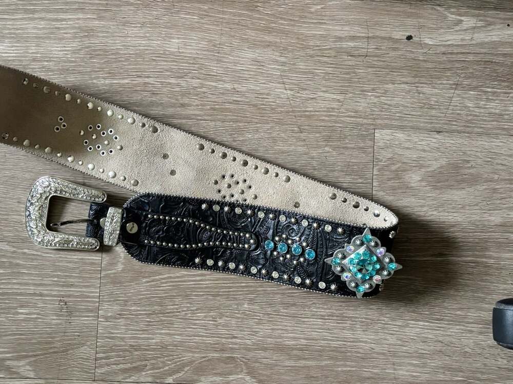 BHW Rhinestone Turquoise Western Belt Size ML Black Tooled Leather
